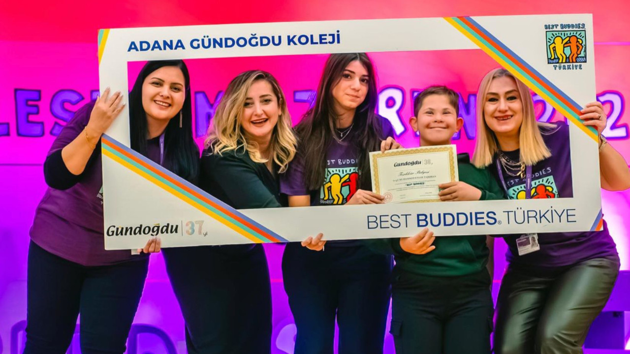 Özel gereksinimli çocukların en mutlu günü: ‘Best Buddies’ projesi Adana’da hayata geçti