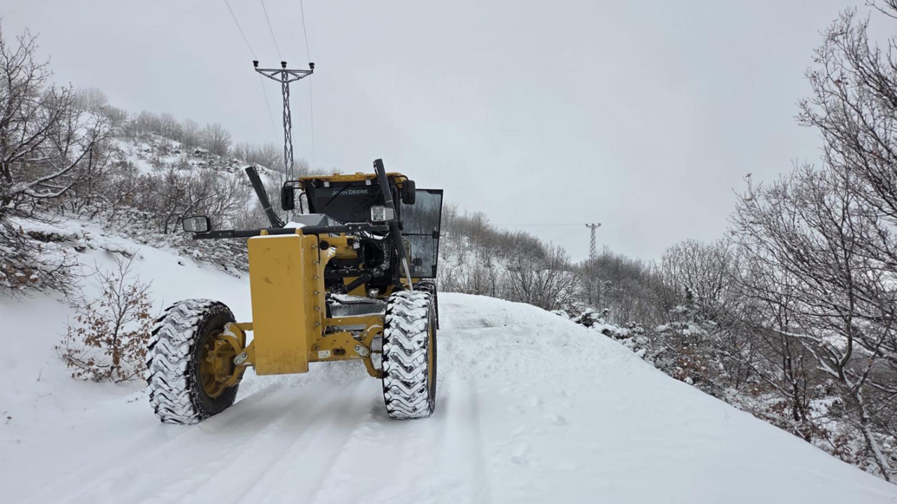 Elazığ, Bingöl, Siirt, Şırnak ve Mardin'de yollar ulaşıma kapandı