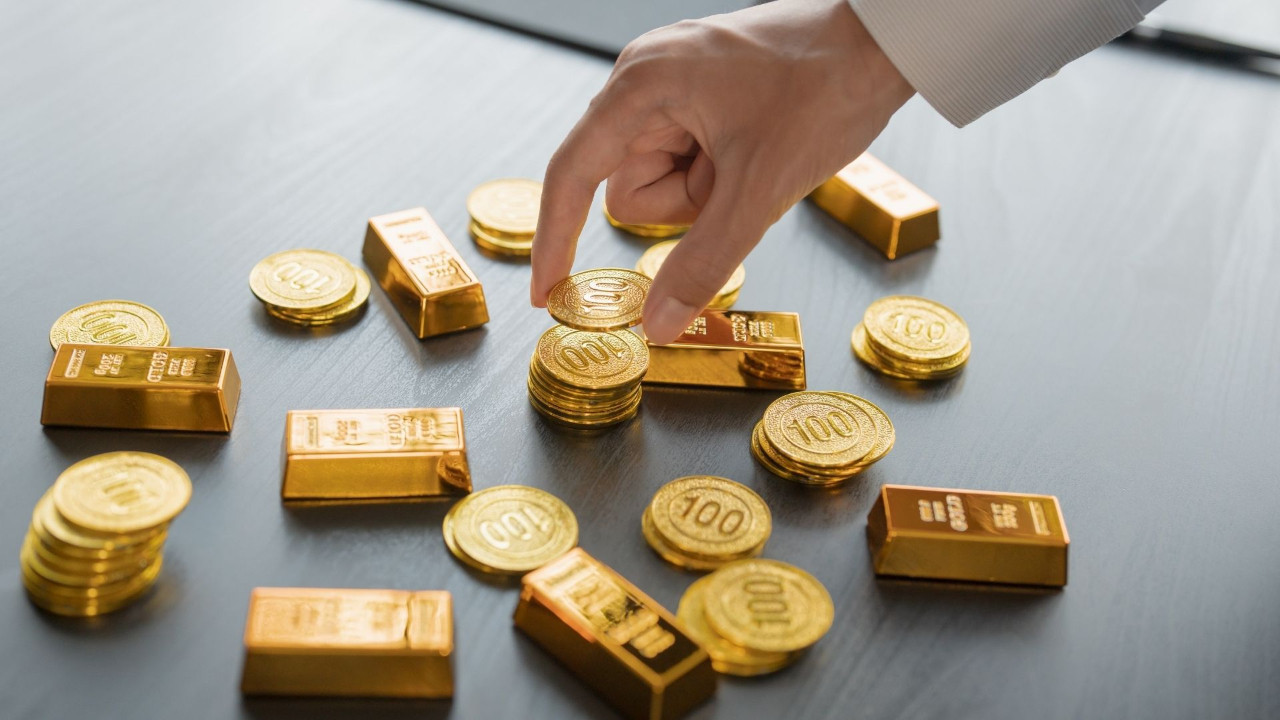 2025’te dolar zayıfladı altın ve gümüş rekor kırdı