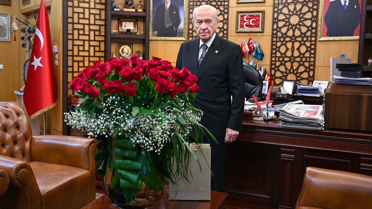 Cumhurbaşkanı Erdoğan'dan Bahçeli'ye anlamlı yeni yaş hediyesi