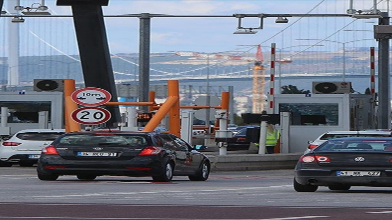 Köprü ve otoyol geçiş ücretlerine zam: İşte yeni fiyatlar