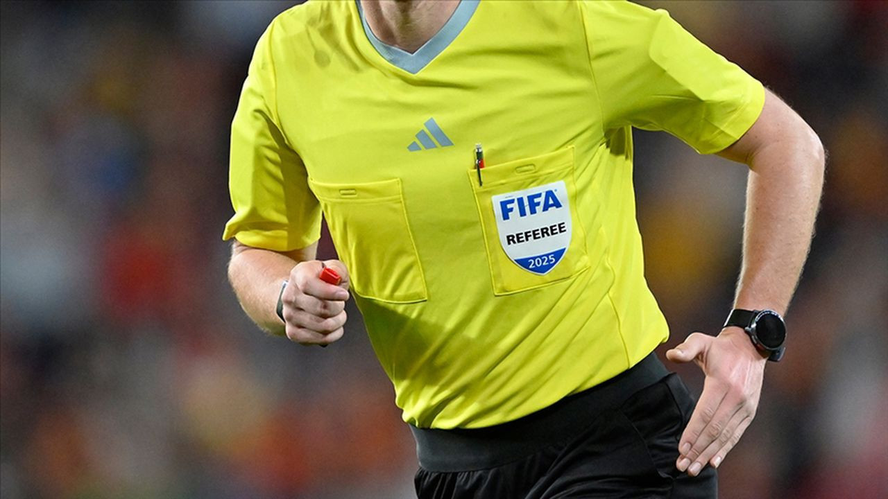 TFF, 2026 yılında FIFA kokartı takacak hakemleri açıkladı