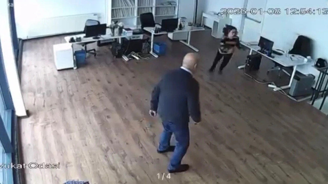 Bursa’da lodos dehşeti! Plazanın tavanı çöktü