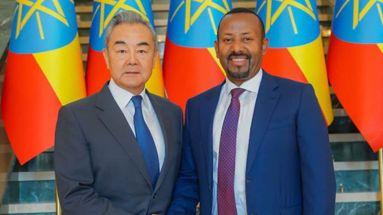 Çin'den Afrika atağı! Dışişleri Bakanı Wang'dan kritik görüşme