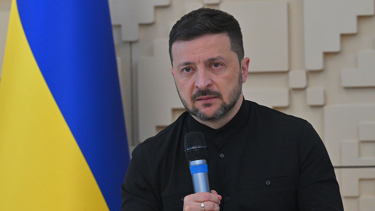 Zelenskiy, Kıbrıs’taki Türk varlığını hedef aldı