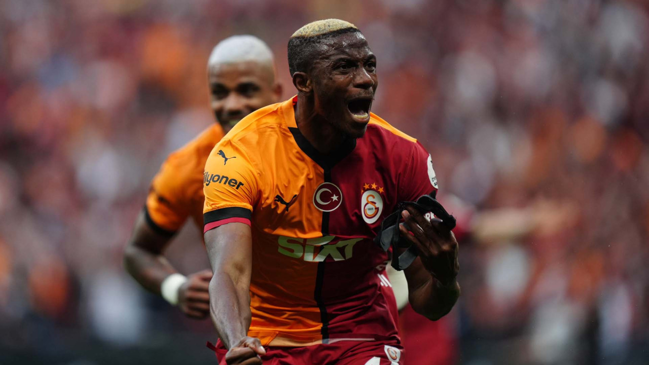 Galatasaray'a gelmek üzere! Osimhen ikna etmeye çalışıyor