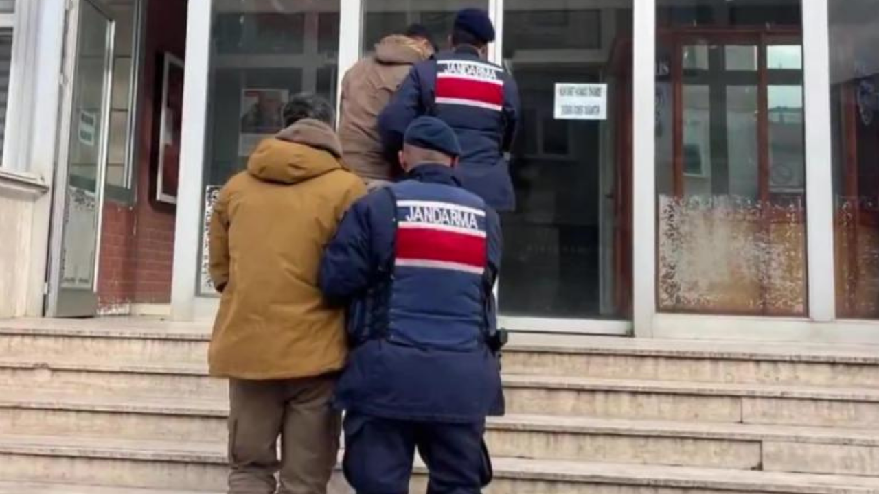 FETÖ operasyonlarında iki haftada 77 şüpheli yakalandı