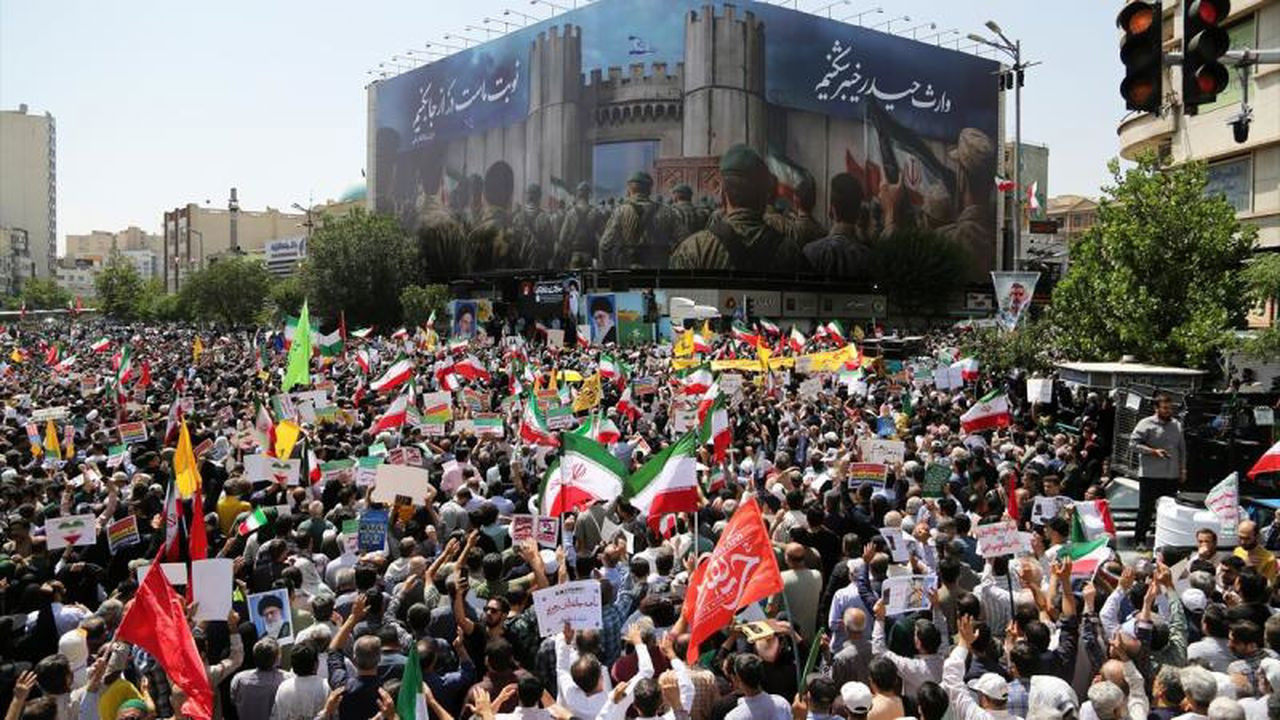 İran Genel Başsavcısı'ndan göstericilere sert uyar…