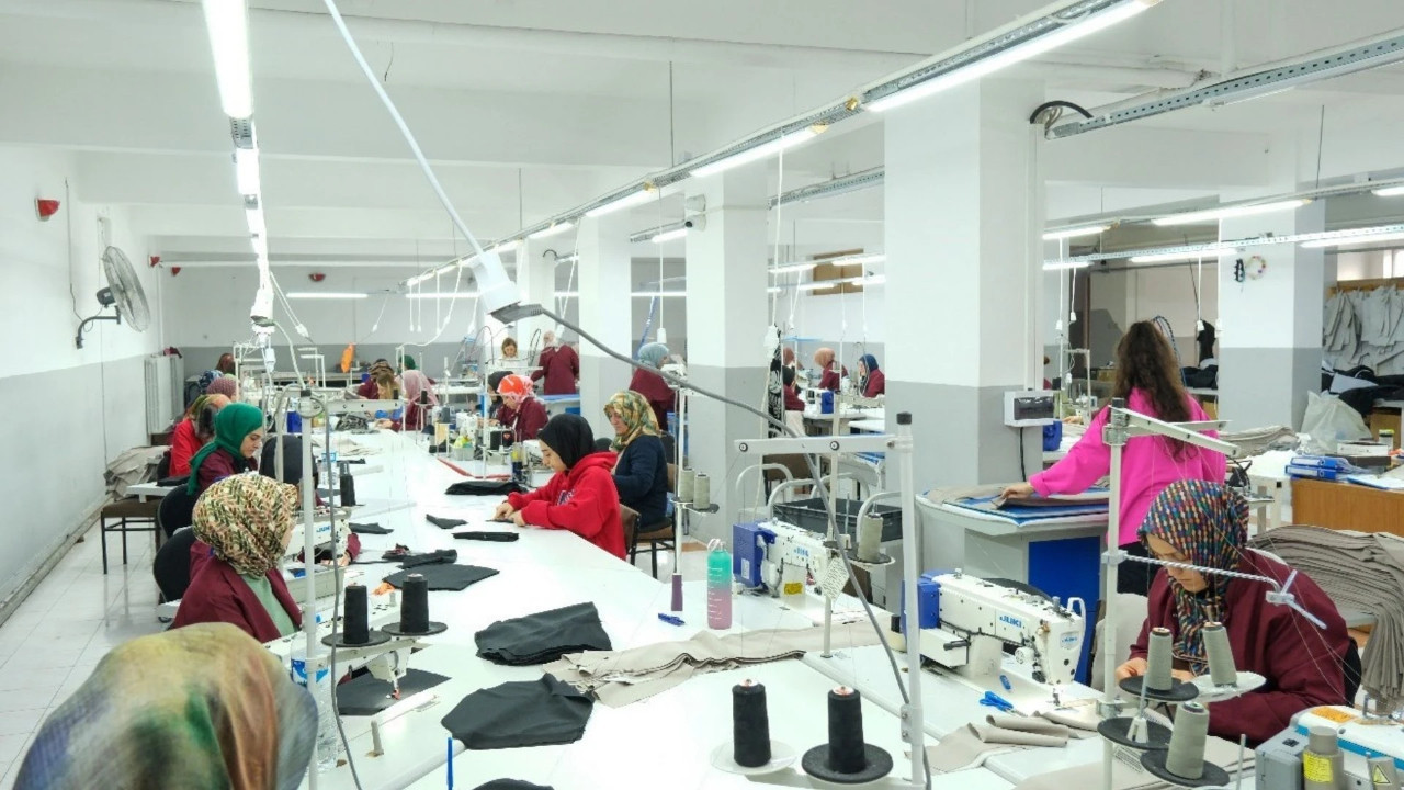 ‘Anadolu’daki fabrikaların kapanışını izlemeyelim’