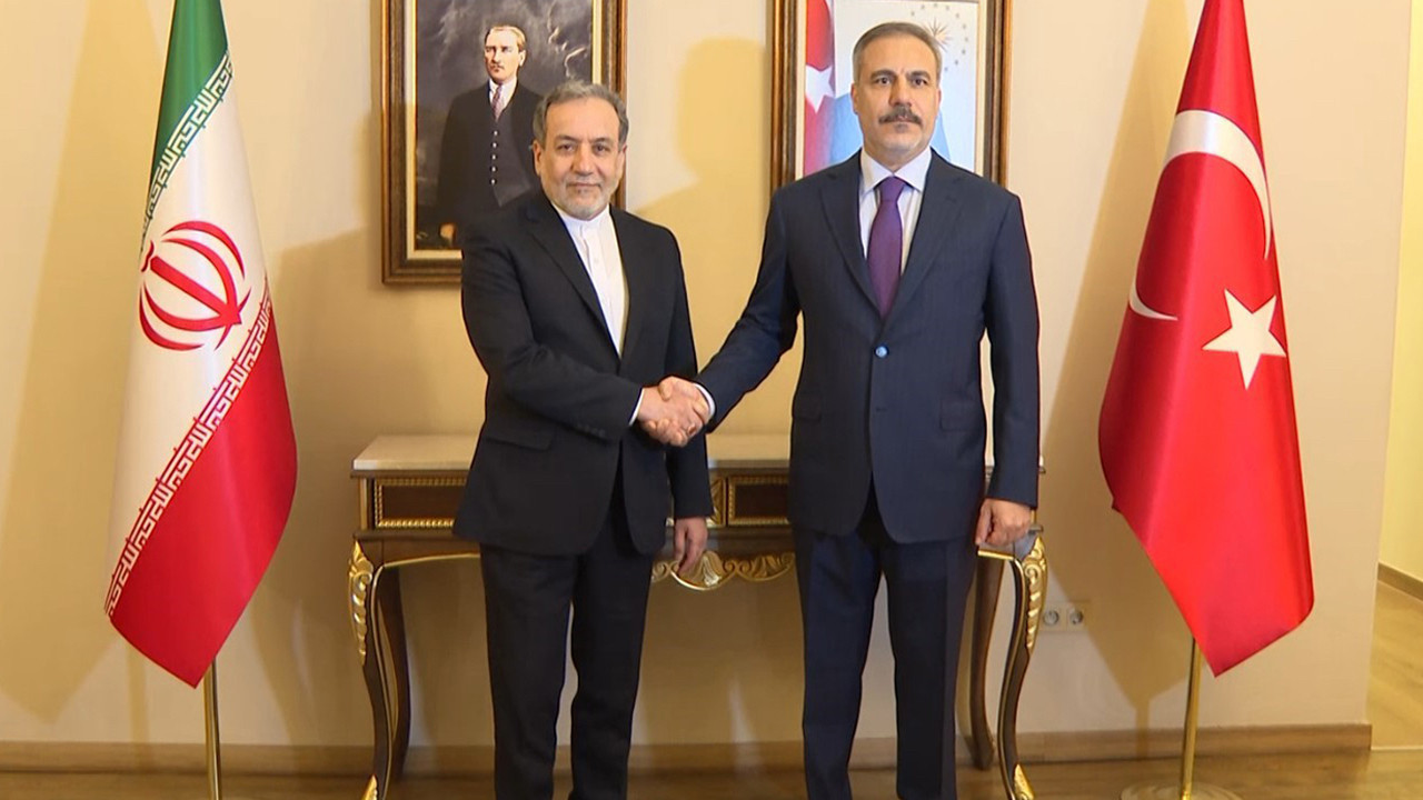 Dışişleri Bakanı Hakan Fidan, ikinci kez İranlı mevkidaşı Erakçi ile görüştü