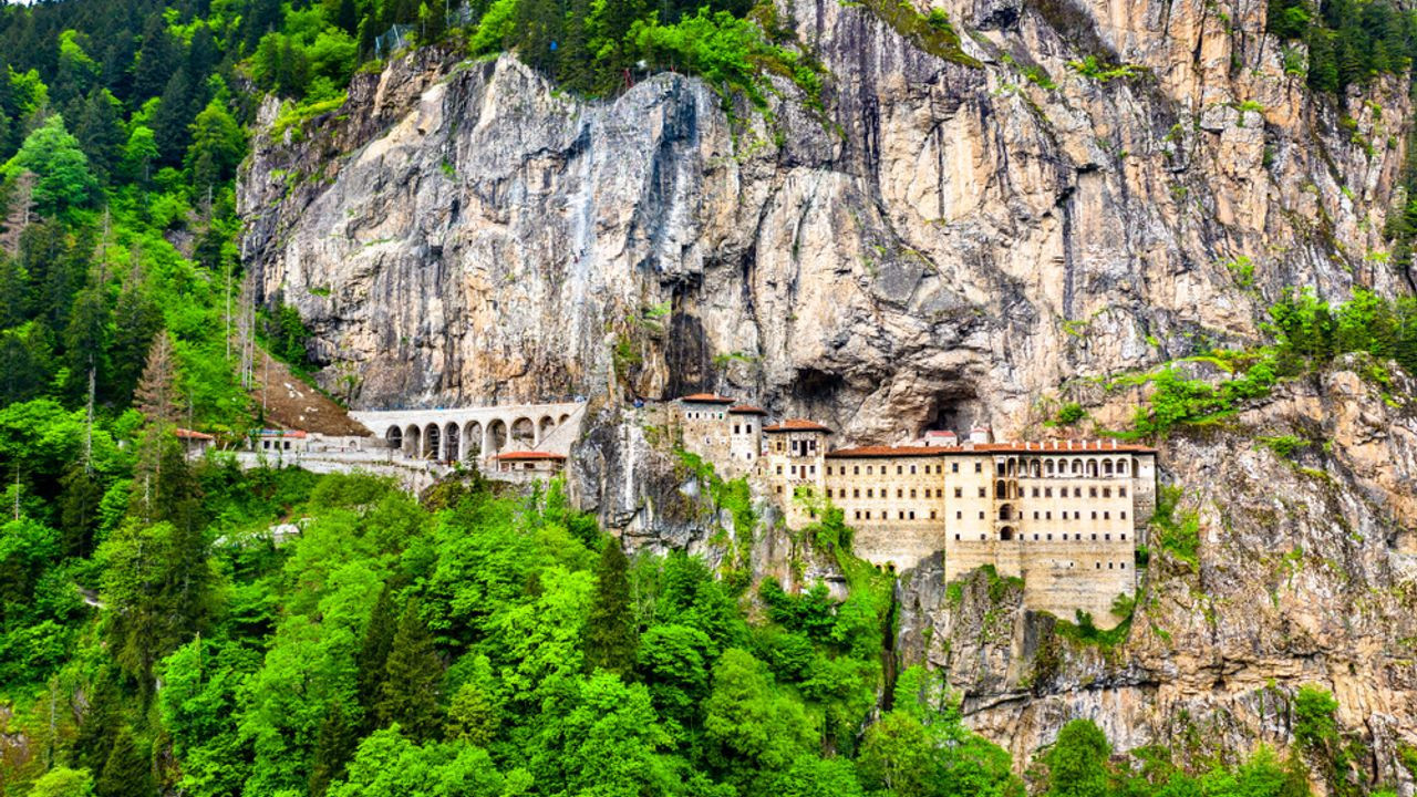 Sümela Manastırı'nı 2025'te 514 bin 596 kişi ziyaret etti