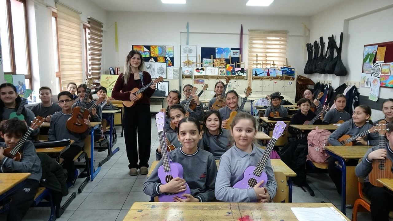 Sosyal medya bu sınıfı konuşuyor! Öğrencilerin hepsi bu yeteneği kazandı