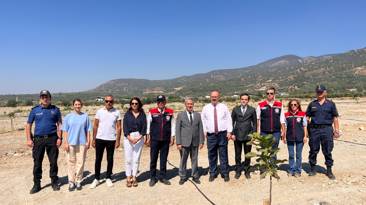 Aydın’ın ilk ilek bahçesi açılıyor