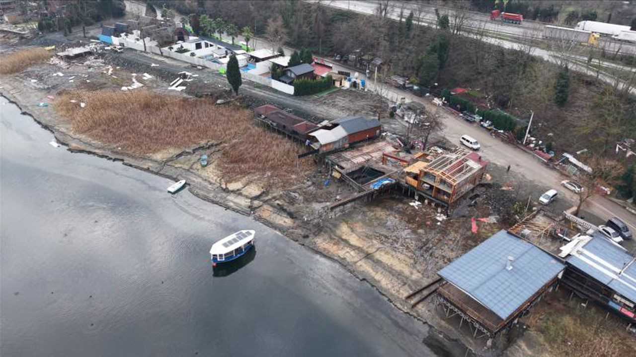 Sapanca Gölü kıyısındaki kaçak yapılar için karar verildi