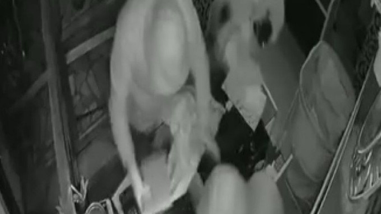 İstanbul'da akılalmaz kuyumcu soygunu! 40 saniyede kasayı boşalttılar