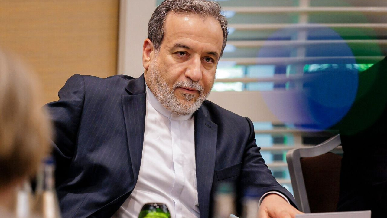 İran Dışişleri Bakanı Erakçi'nin Davos davetiyesi iptal edildi: İsrail lobisi harekete geçti