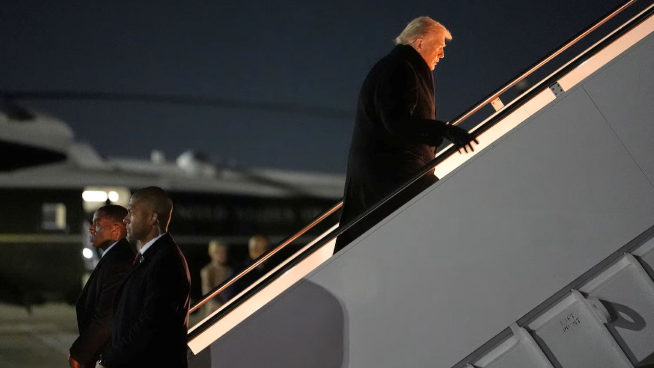 Trump'ın 'anlı şanlı' Air Force One uçağı İsviçre yolunda arızalandı: İşte ABD Başkanı'nın Davos gündemi