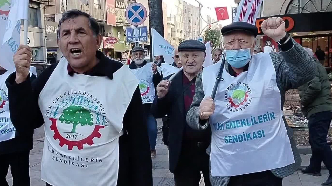 ‘Maaşlar insanca yaşam düzeyine çıkarılmalı’