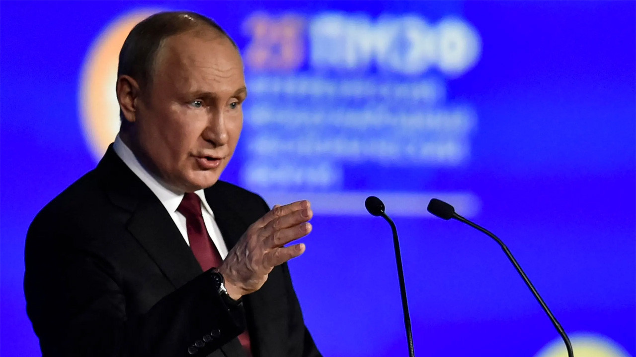 Trump'ın Grönland hamlesi Rusya'yı durduramayacak! Putin'den açıklama geldi