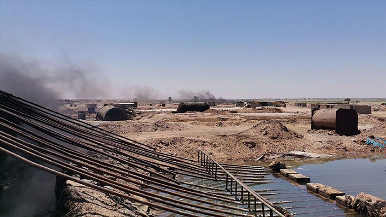 Suriye, YPG'den kurtardığı bölgelerden petrol çıkarıyor