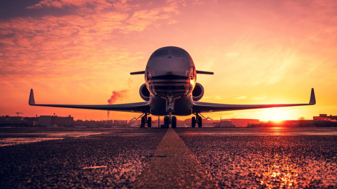 ABD’de özel jet düştü! 7 kişi hayatını kaybetti