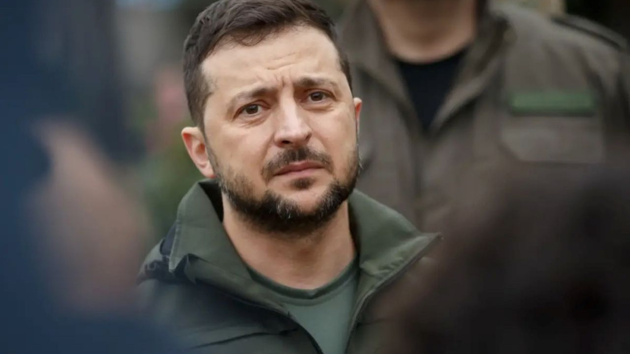 Financial Times havuç soslu güvenlik garantileri şartlarını açıkladı: ABD'den Kiev'e kaybet-kaybet formülü