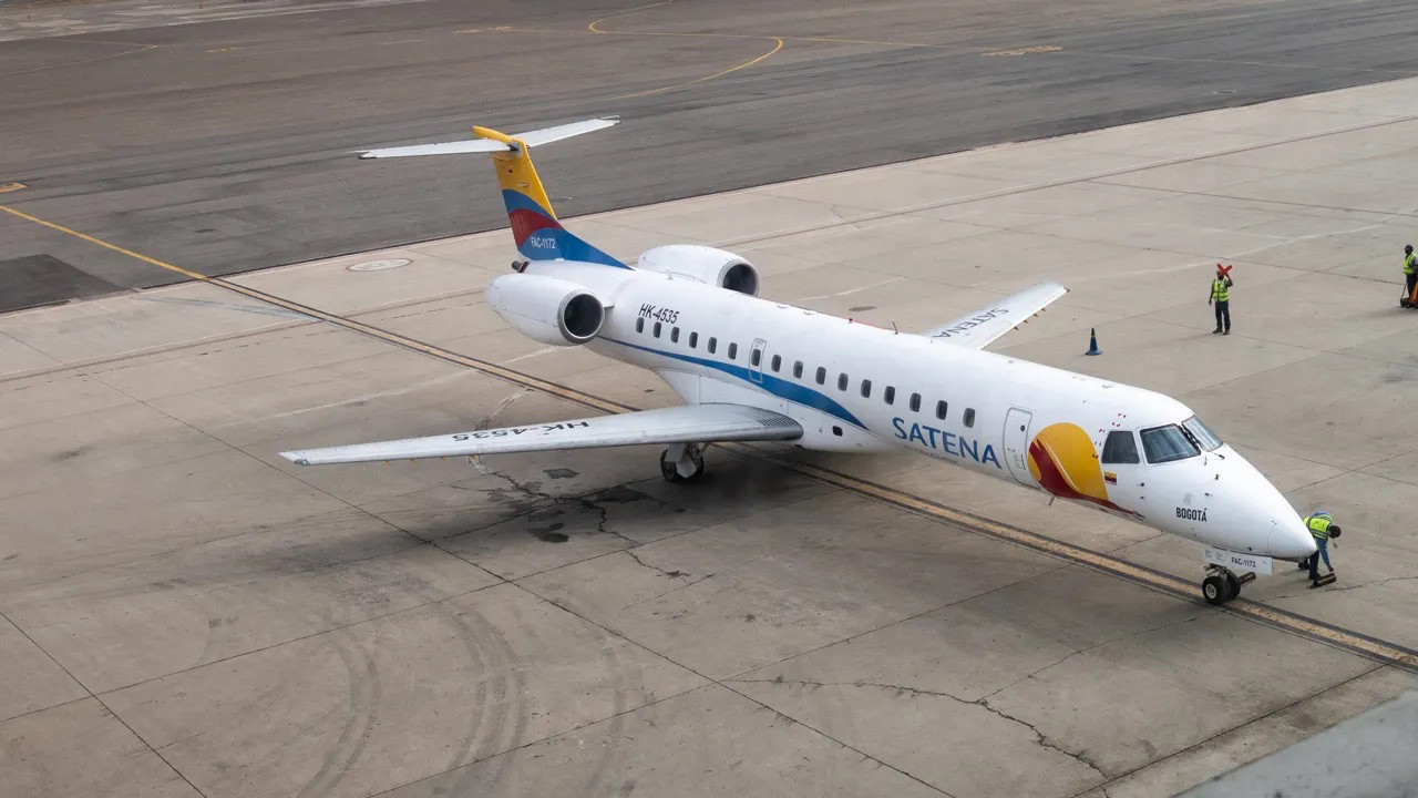 Kolombiya'da uçak düştü! 15 kişi hayatını kaybetti