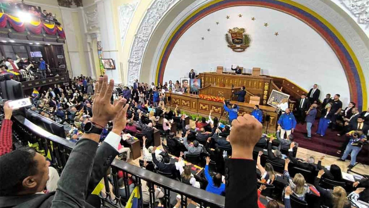 Venezuela'da petrol yasası reformu onaylandı: Ne anlama geliyor?