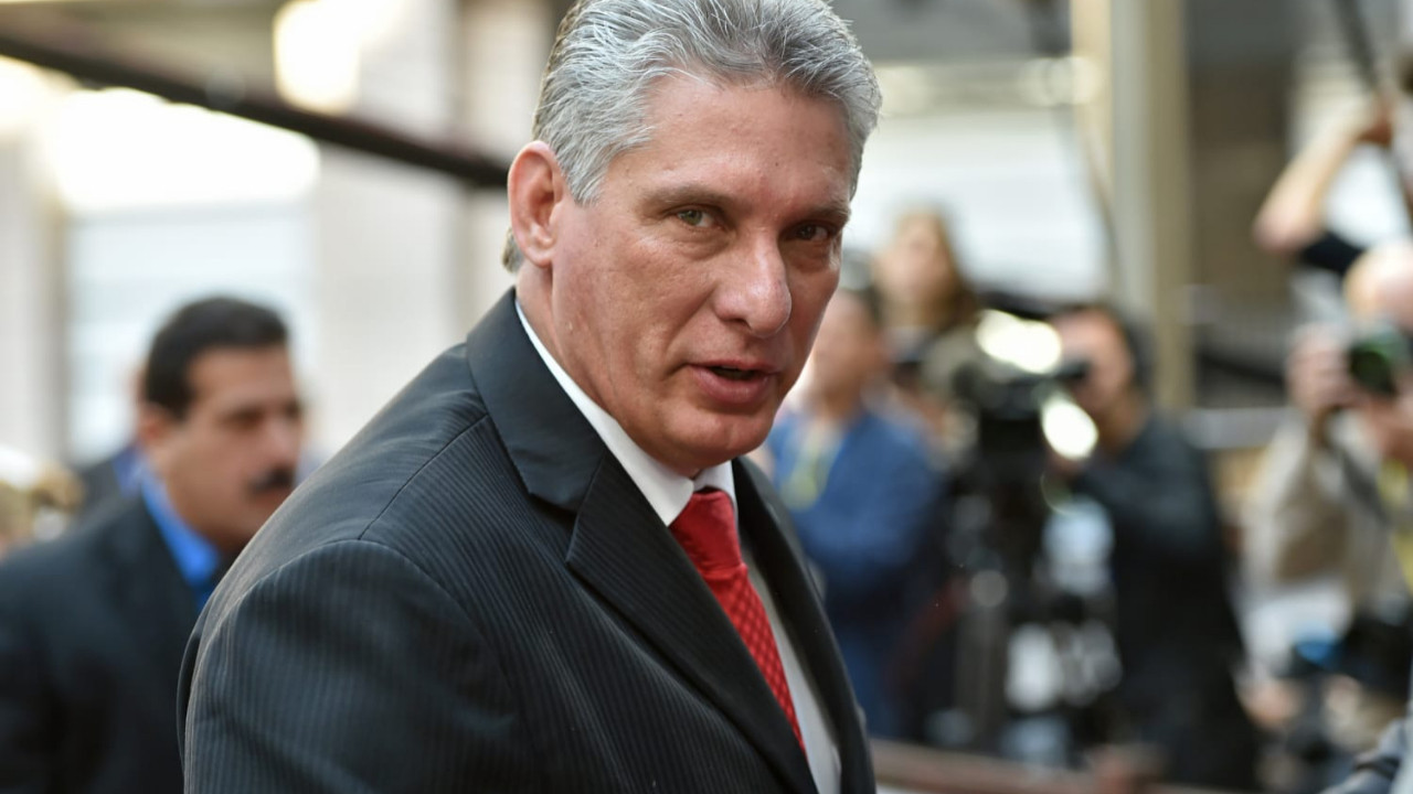 Küba Devlet Başkanı Diaz-Canel: 'Trump ekonomimizi boğmaya çalışıyor'