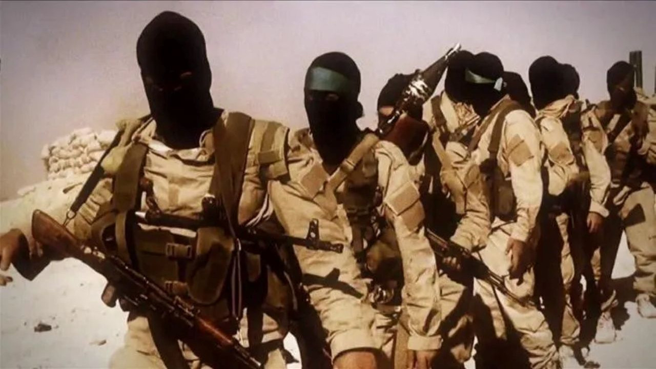 Irak yargısı Suriye'den nakledilen DEAŞ'lıları sorgulamaya başladı