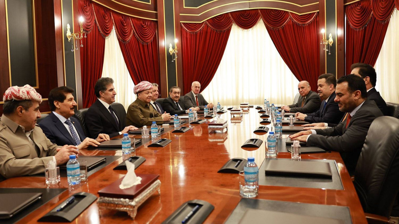 Irak’ta hükûmet düğümü çözülemiyor