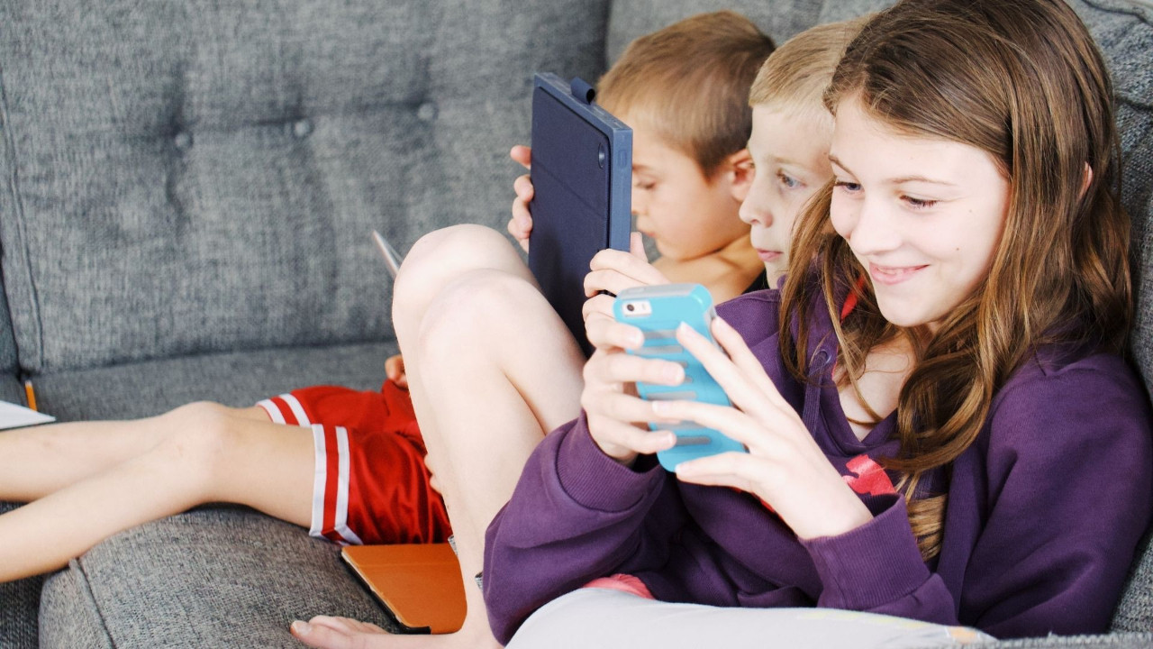 Sosyal medyada çocuklara yeni kurallar yolda: Resmi Gazete’de yayımlandı