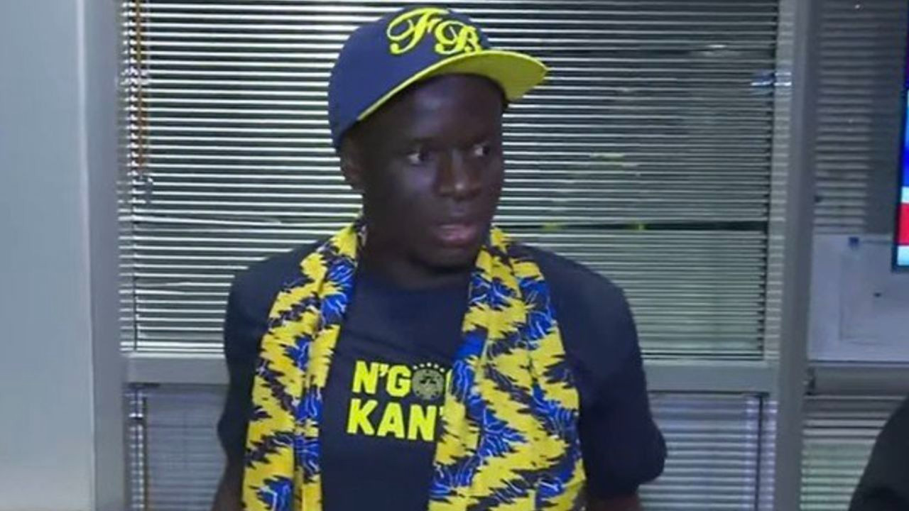 Fenerbahçe'nin yeni transferi Kante, İstanbul'a geldi