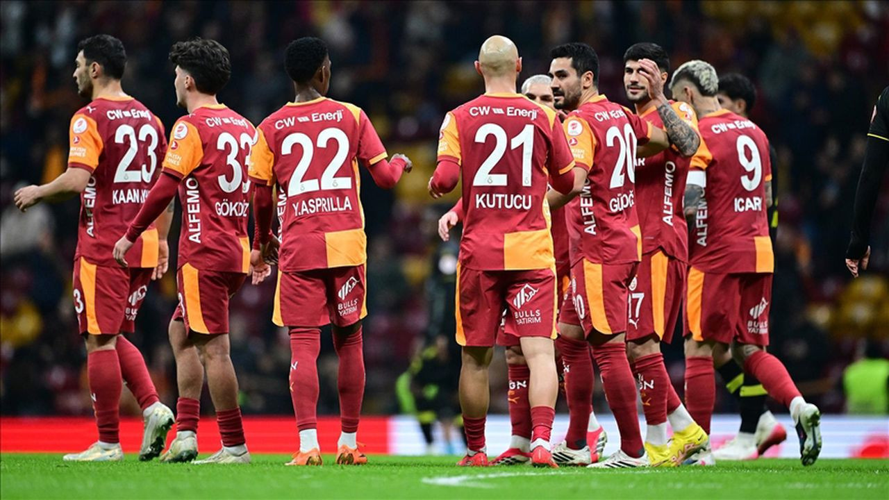 Galatasaray, İstanbulspor'u 3 golle geçti