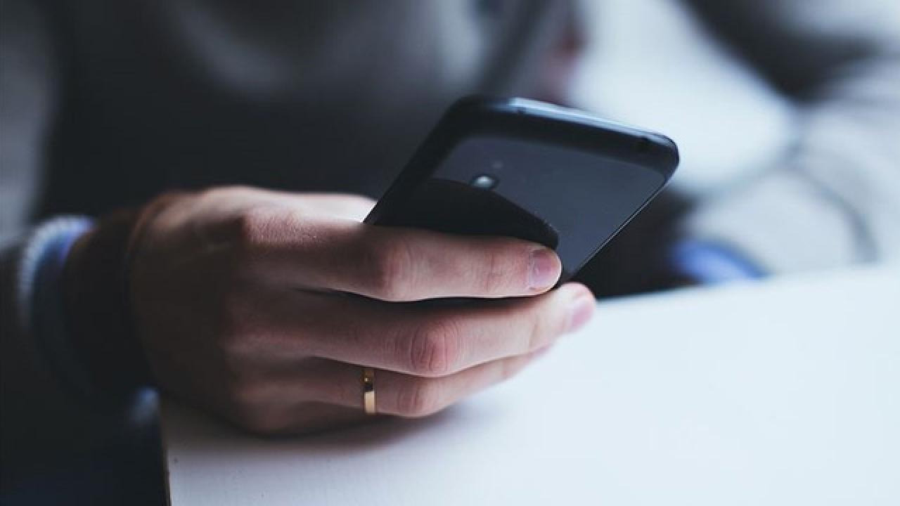 Arkadaşına IBAN’ını verdi, 20 dava açıldı