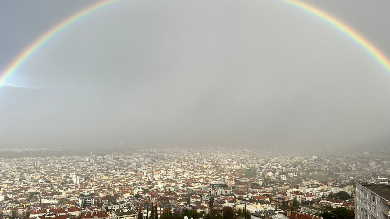 Bursa'yı 'kar küresine' çevirdi