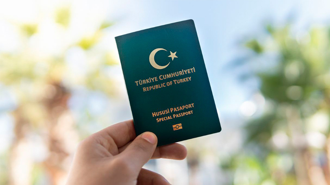 Yeşil Pasaporta vize geliyor mu? AB'den açıklama geldi