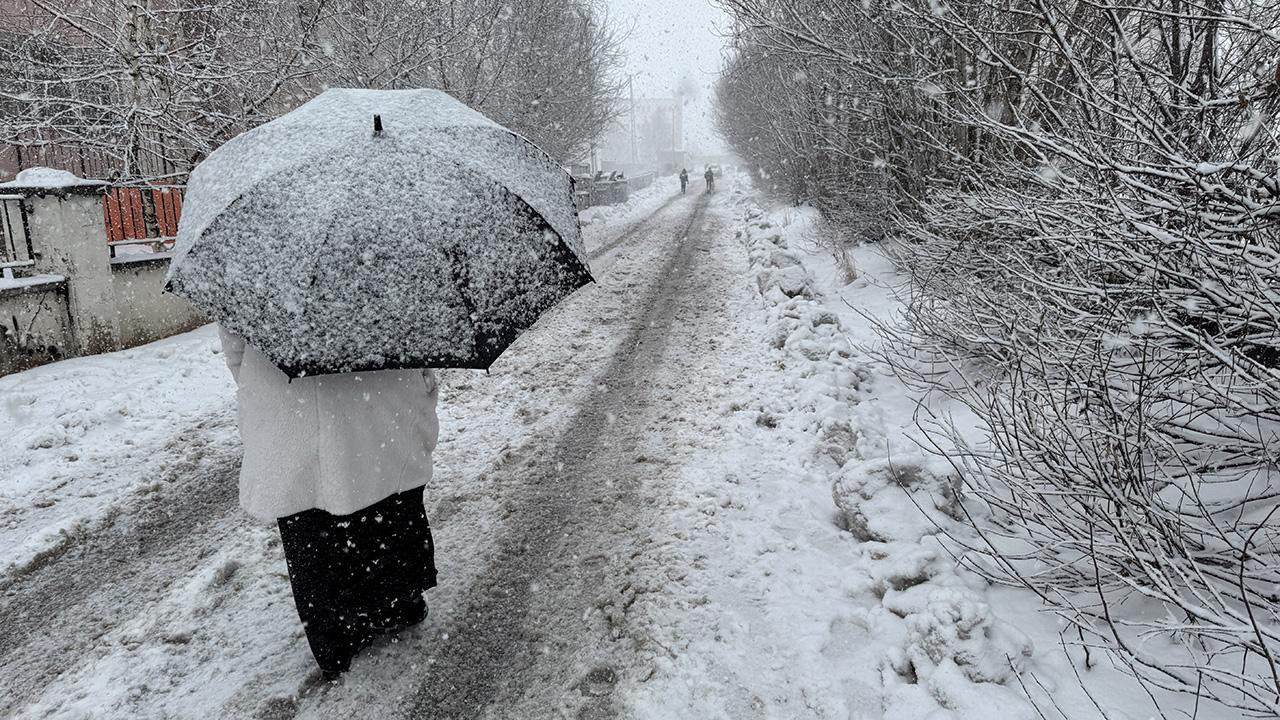 Lapa lapa kar geliyor! Meteoroloji tarih verdi