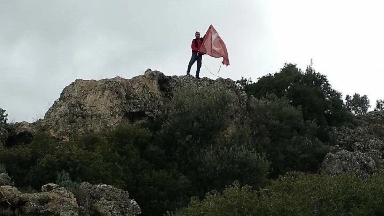 Büyük bir zorlukla bayrağımızı kurtardı! Doğum günündeki en güzel hediye