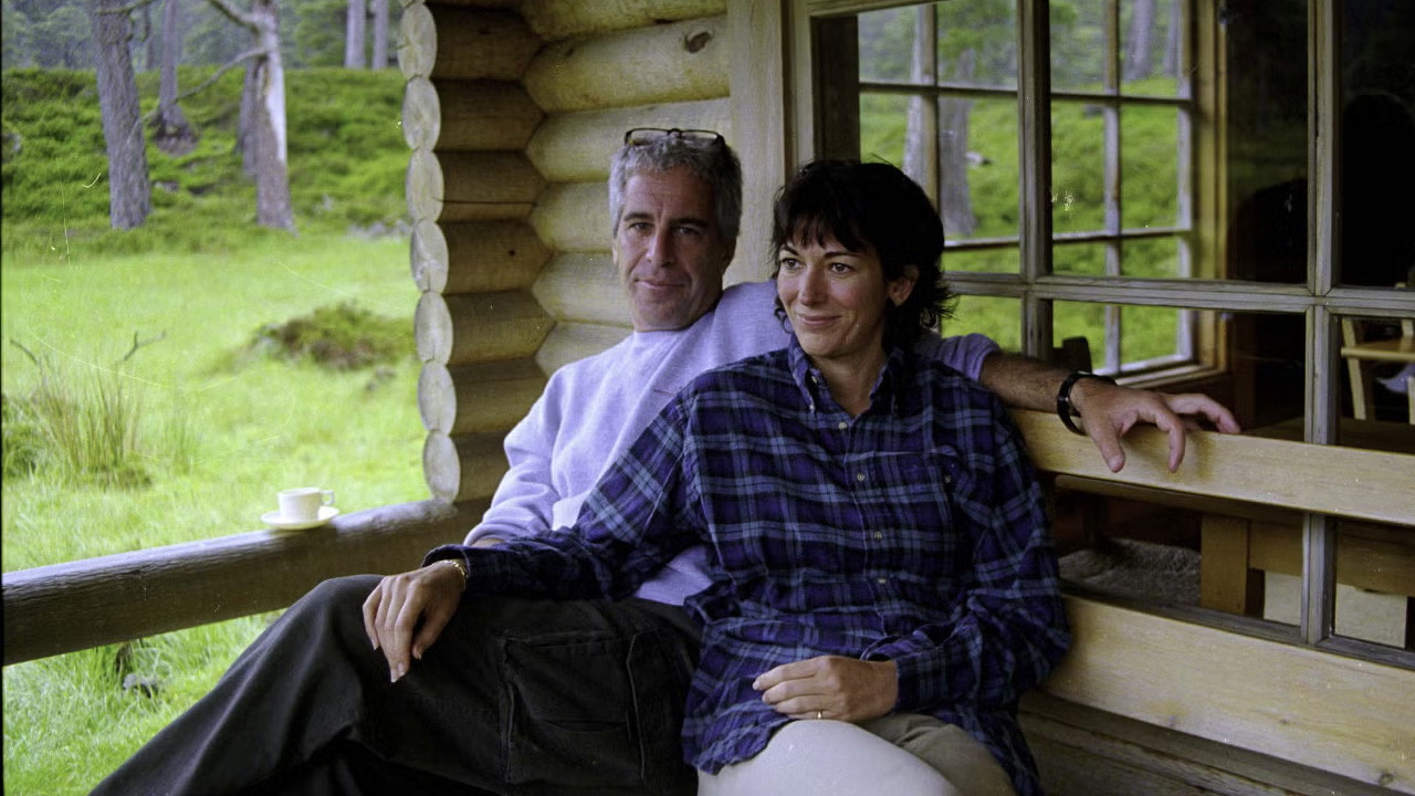 Epstein'in suç ortağı konuşacak mı? ABD Meclisi'nin talebine ne yanıt verdi?