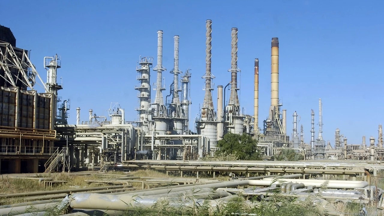 Irak’ta petrol rafinerisinde patlama: 1 ölü, 13 yaralı var