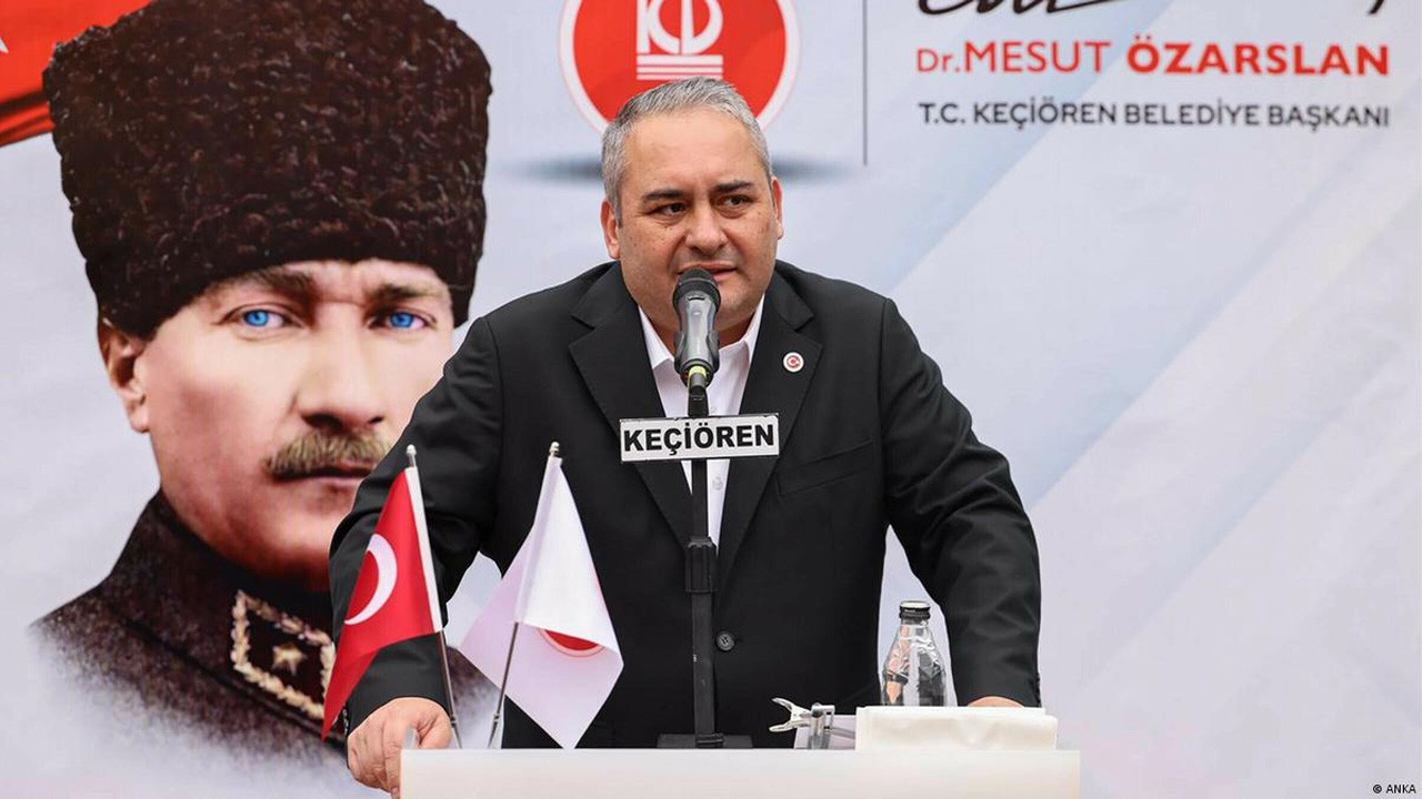Keçiören Belediye Başkanı Özarslan AK Parti'ye mi katılacak? Parti Sözcüsü Çelik'ten net açıklama geldi
