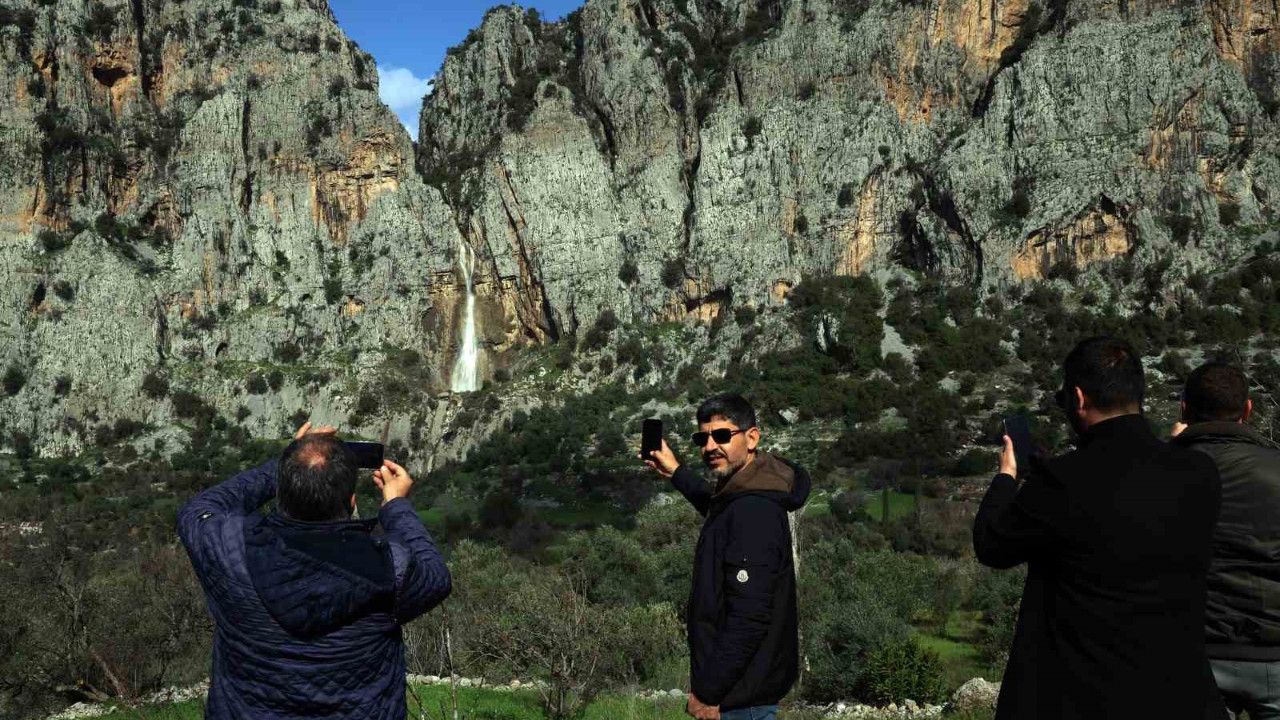 Muğla’da doğaseverlerin yeni gözdesi! Türkiye’nin en yüksek ikinci şelalesi