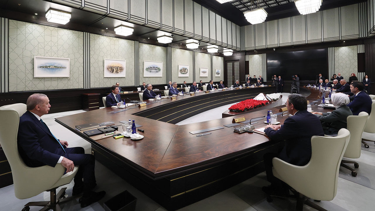 Yeni kabine listesi! Hangi bakanlar gitti? Güncel kabine listesi 2026