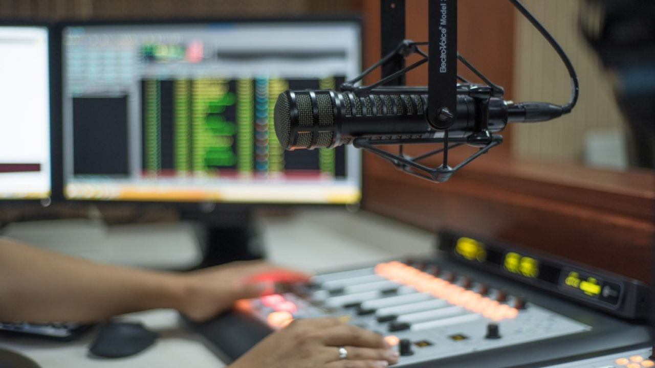 Araştırma sonuçları açıklandı! İşte Türkiye'de günlük radyo dinleme süresi