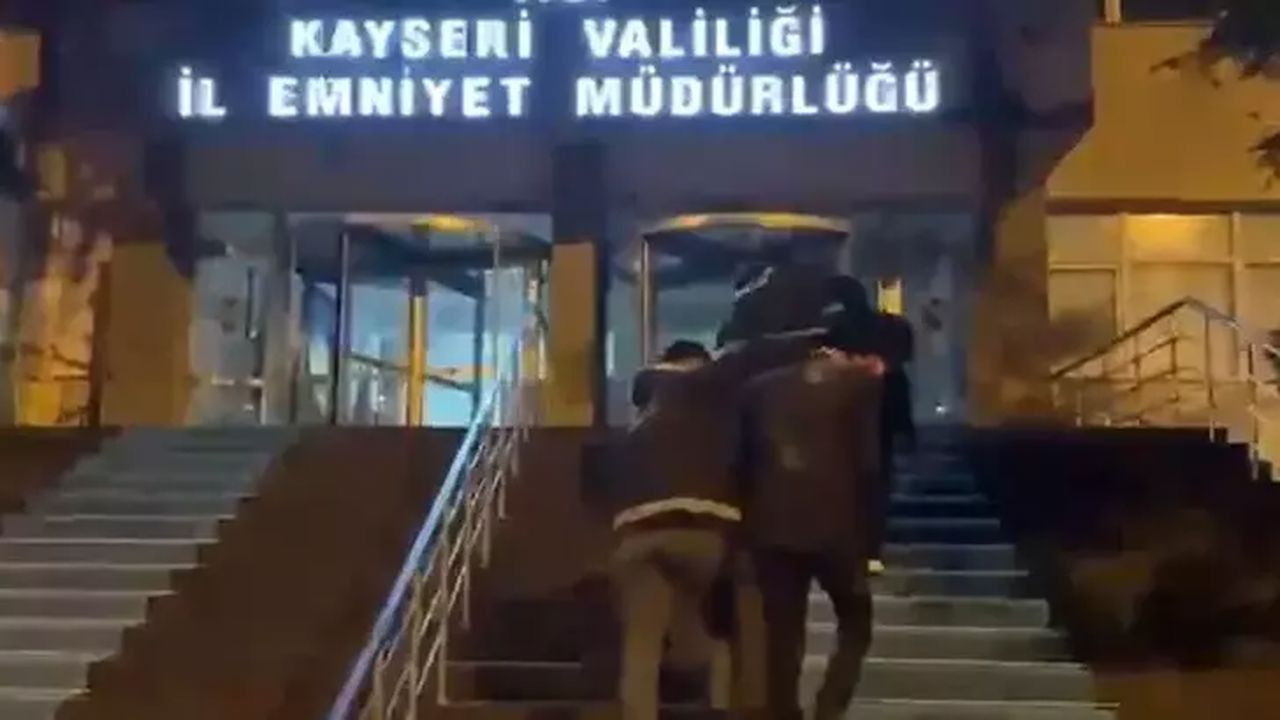 Kayseri'de 3 kişi uyuşturucu ile yakalandı!