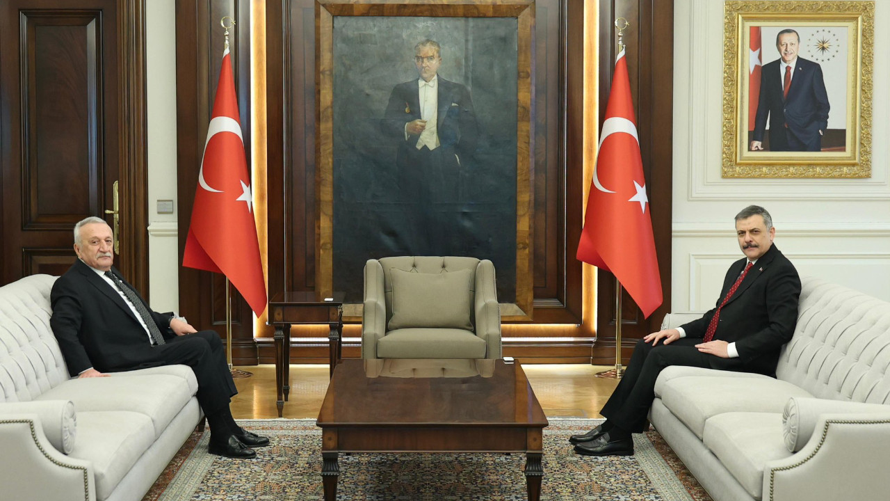 Mehmet Ağar, yeni İçişleri Bakanı Çiftçi'yi ziyaret etti