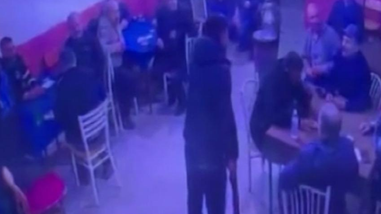 Ankara'da köy kahvesini bastı! O anlar saniye saniye kameralara yansıdı