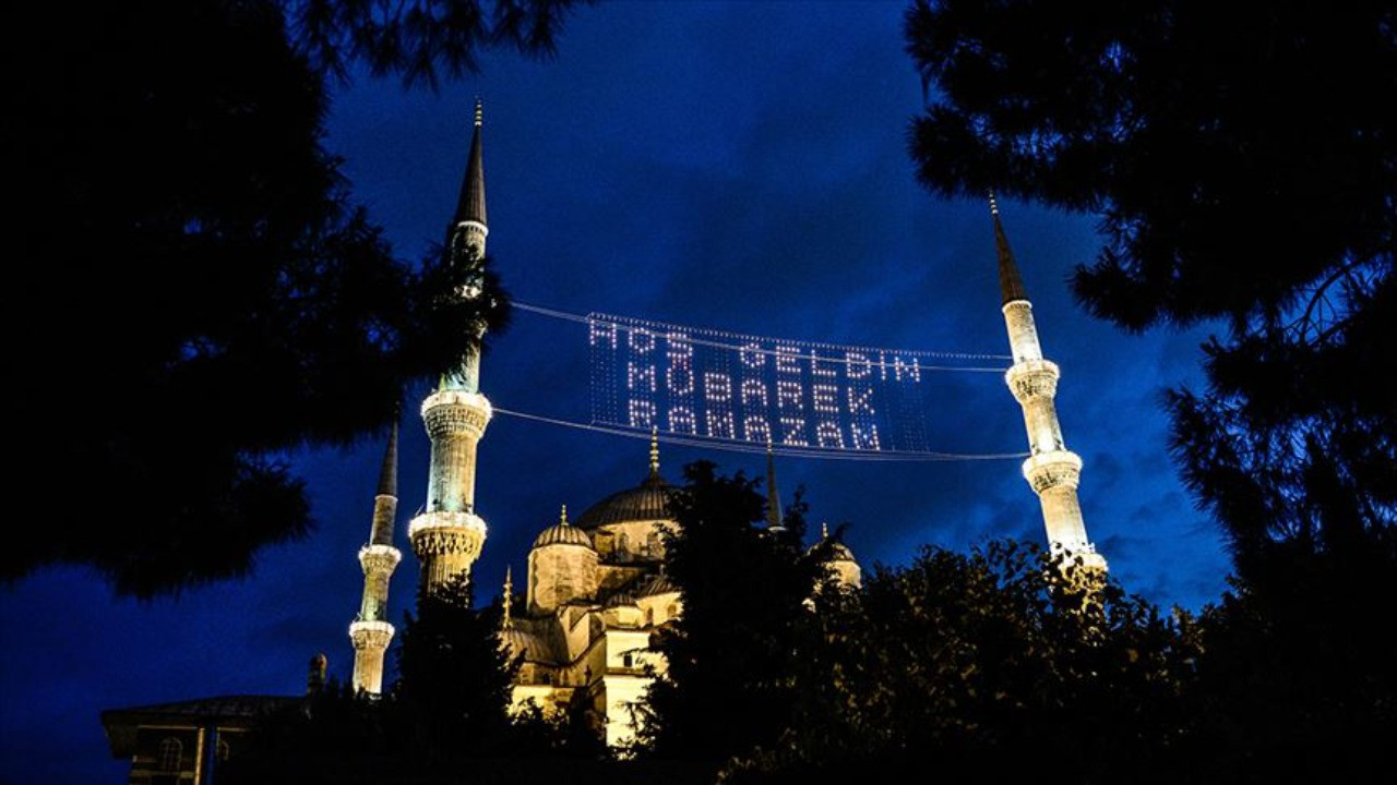 2026 İstanbul'da ilk sahur saat kaçta? İstanbul iftar ne zaman açılacak?