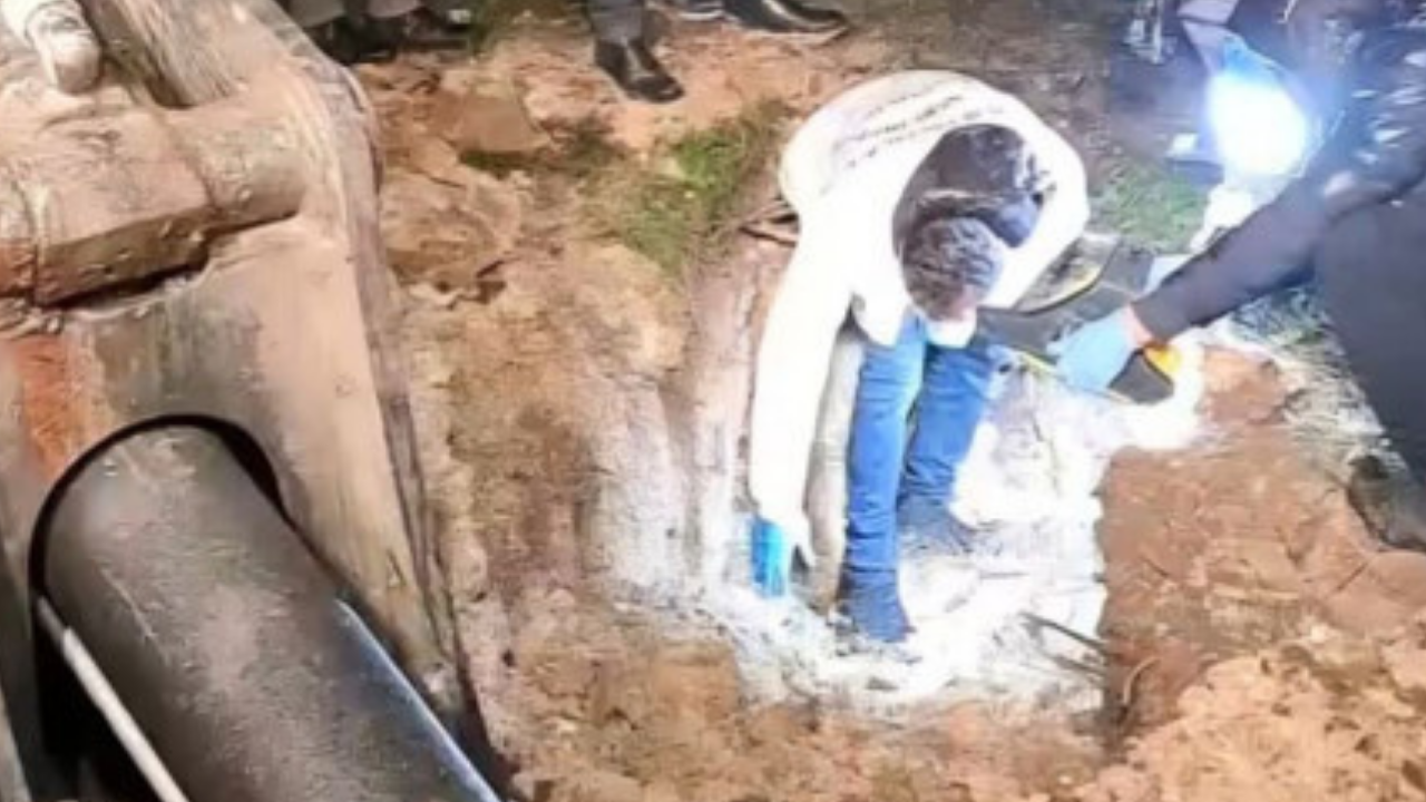 Bartın'da büyü iddiası mahalleyi ayağa kaldırdı! Gece yarısı ekipler o mezarı açtı